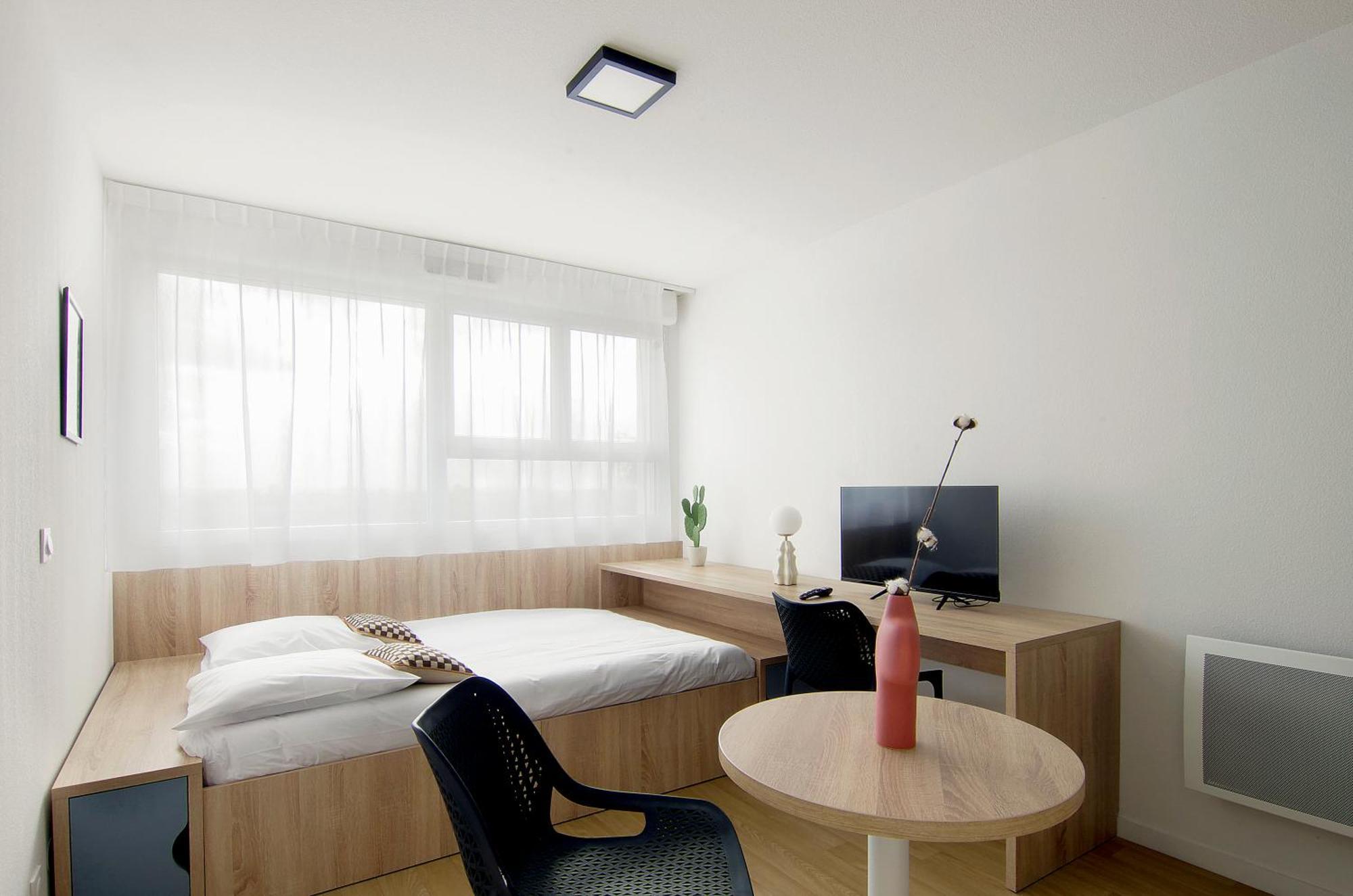 Sweetly I-Art Gradignan - Bordeaux Sud Aparthotel Exterior photo